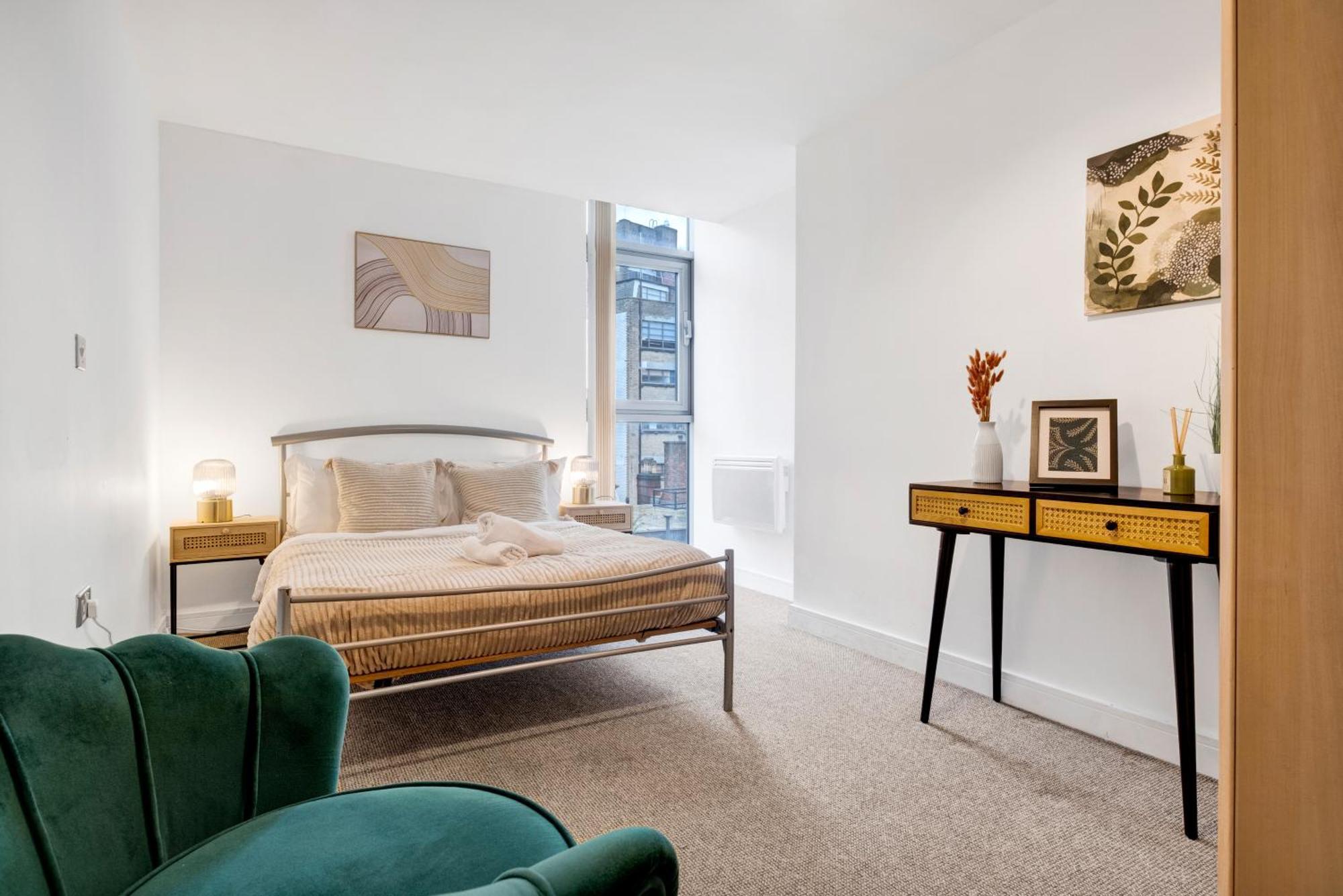 Ultra Stylish 2 Bedroom Apt Centrally Located Birmingham Exterior photo