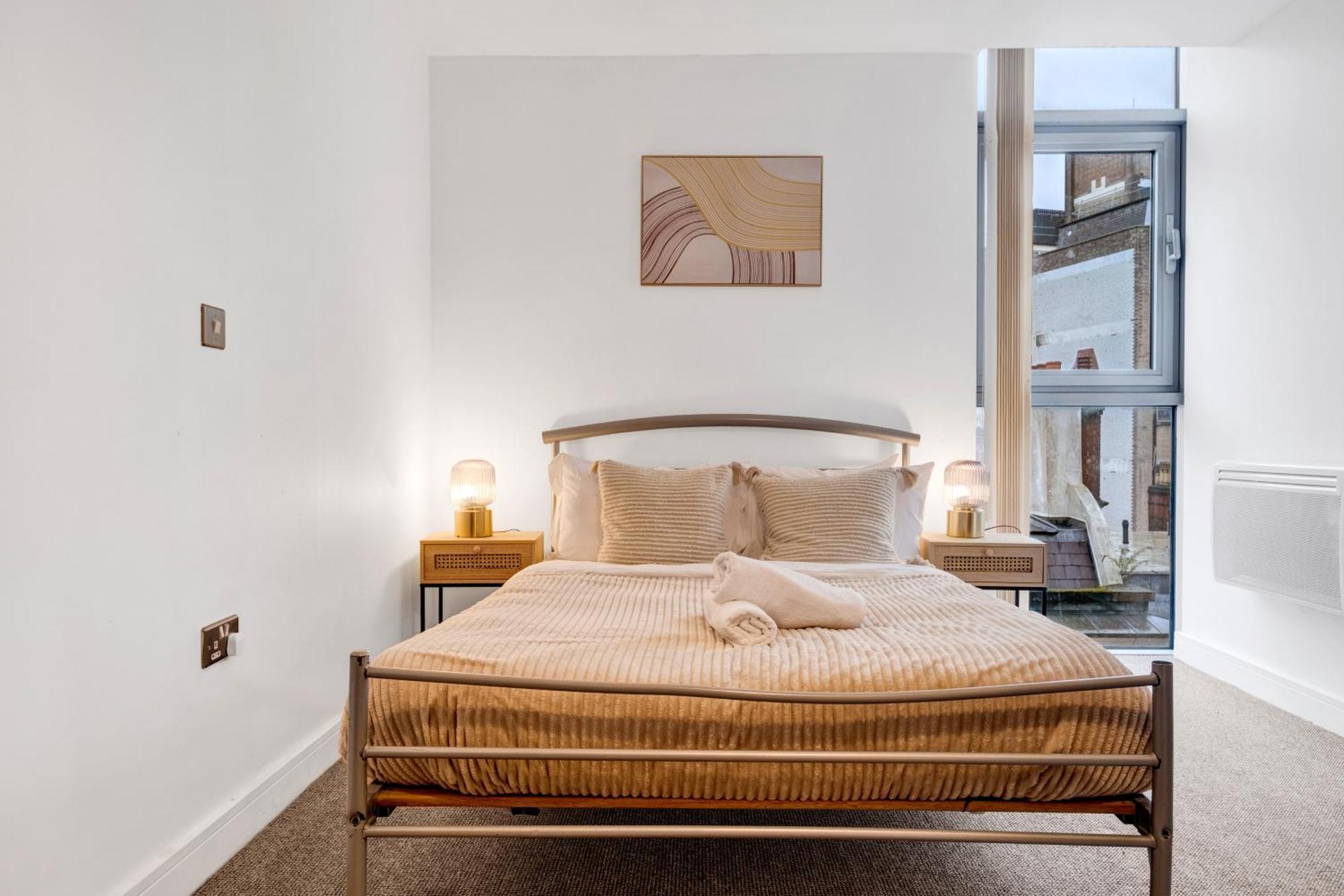 Ultra Stylish 2 Bedroom Apt Centrally Located Birmingham Exterior photo