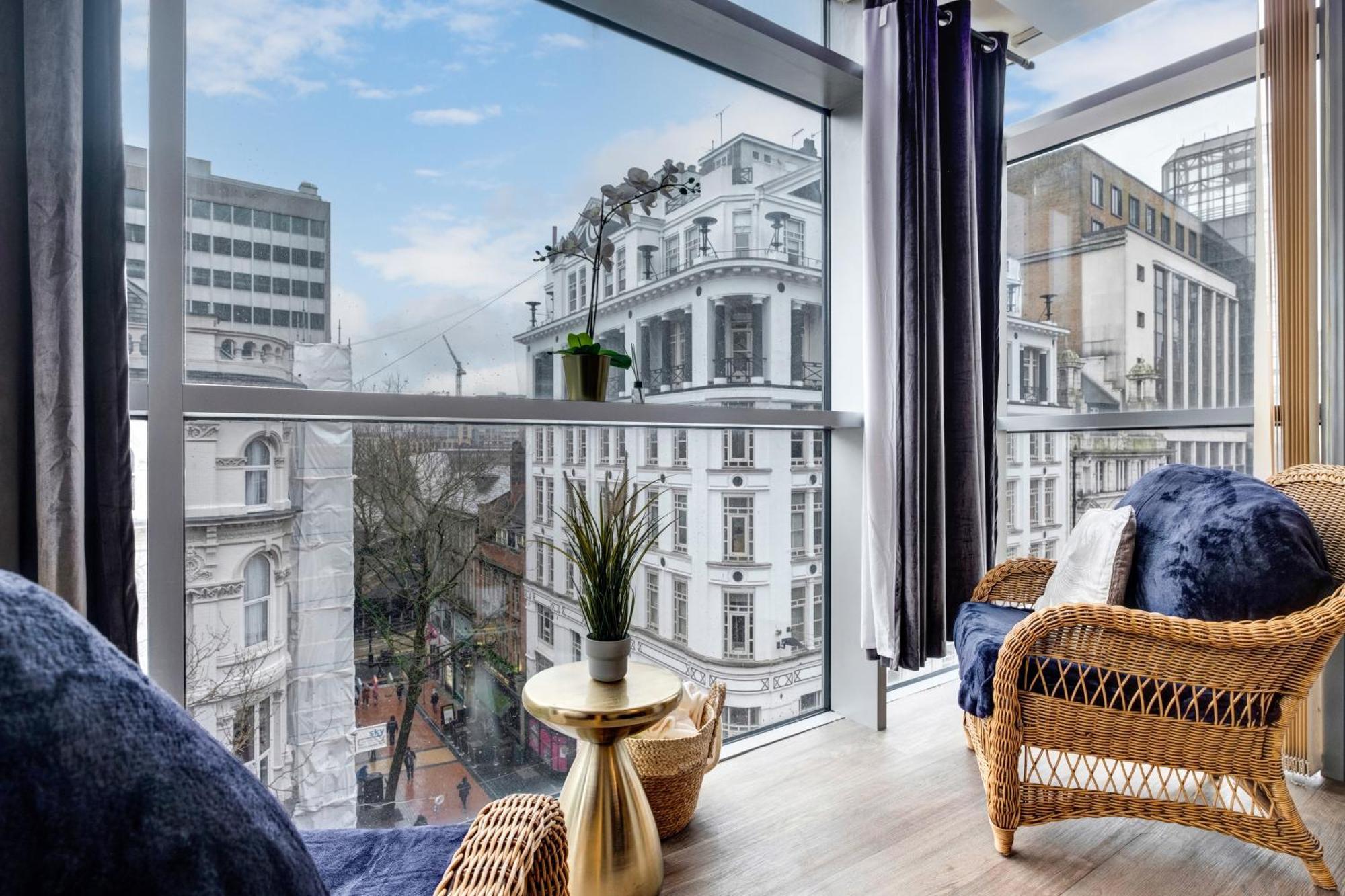 Ultra Stylish 2 Bedroom Apt Centrally Located Birmingham Exterior photo